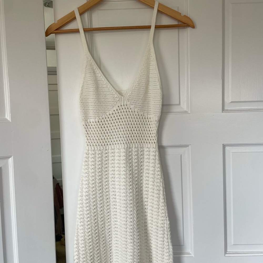 Elegant White Knit Dress